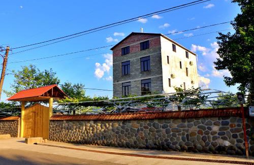 Khoni Hotel | Guest House KHONI