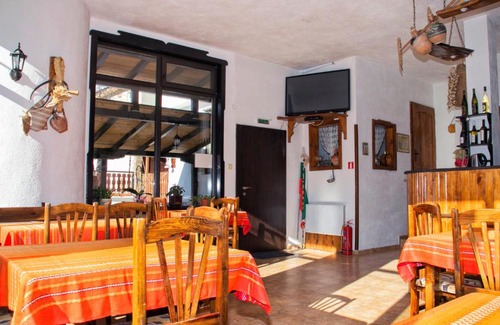 Orehovo House | Comfortable Stay at Guest House Konakat with Breakfast Included