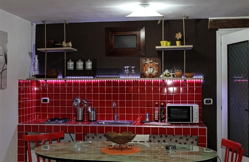 Piazza Armerina House | Cozy Guest House La Casetta: Rated 9.6 with Family Amenities