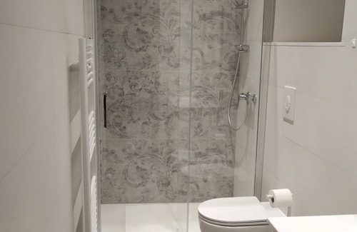 L'Aquila Apartment | Pet-Friendly Retreat at Guest House "La Casa del Mandatario"