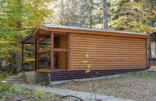 Arkhyz House | Cozy Stay at Guest House Lesogorie with Kitchen Access