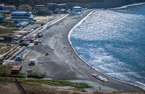 Maly Utrish House | Top-Rated Guest House Liliana with Oceanfront Views
