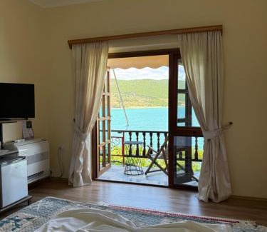 Lin House | Indulge at Guest House Lin: Oceanfront, Rated 10/10