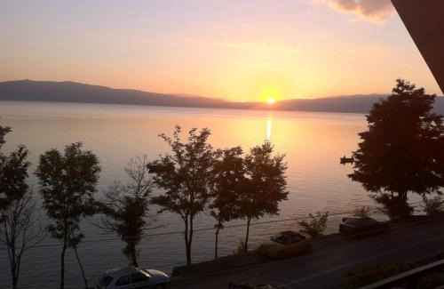 Pestani House | Pet-Friendly Guest House Lokoski with Oceanfront Views