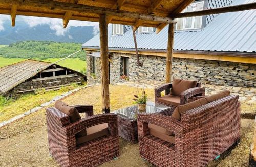 Omalo House | Discover Guest House MARGALITI with Delicious Breakfasts