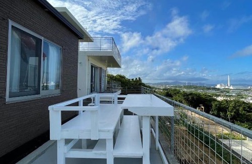 Gushikawa House | Serene Guest House Marine View - Family-Friendly Retreat