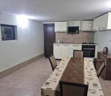 Mtskheta Apartment | Budget-Friendly Stay at Guest House MEDEA for Families