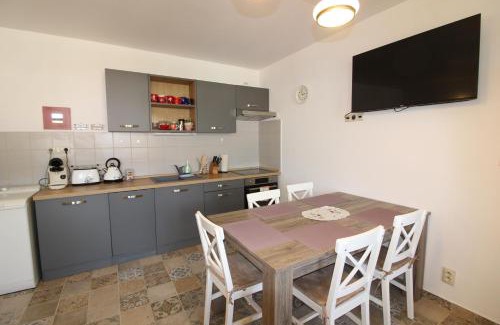 Mengusovce House | Unforgettable Stays at Guest House Mengsdorf - Rated 9.8/10