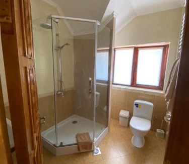 Polyana House | Mountain View Guest House: Perfect for Families and Pets