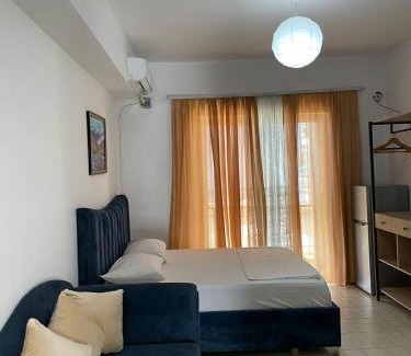 Sarande House | Budget-Friendly Stay at Guest House Naci for Families