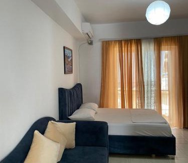 Sarande House | Budget-Friendly Stay at Guest House Naci for Families