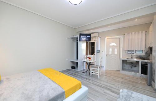 Mbrostar-Urë House | Guest House Narta: Highly Rated Stay at 9.5/10!