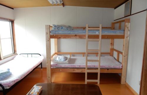 Nayoro House | Cozy Retreat at Guest House Nisshin with On-Site Dining