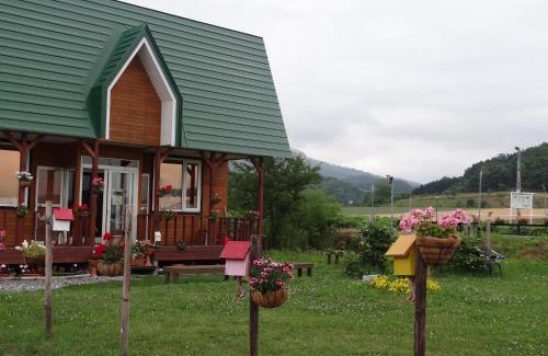 Nayoro House | Cozy Retreat at Guest House Nisshin with On-Site Dining
