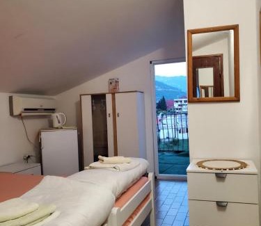 Centar Apartment | Discover Guest House Olga: Pet-Friendly with Free Breakfast