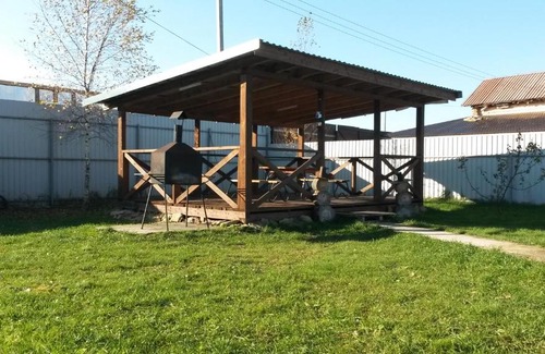 Pskov House | Oceanfront Guest House on Larkina 16 - Rated 9/10