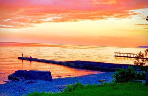 Tsandripsh House | Top-Rated Guest House on Shaumyana with Ocean View