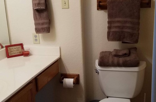 Blanco House | Top-Rated Guest House on Texas Cattle Ranch with Pool