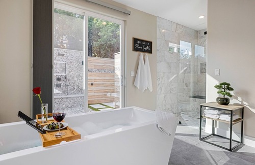 Dripping Springs House | Delightful Guest House on Ranch Estate with Spa & Hot Tub