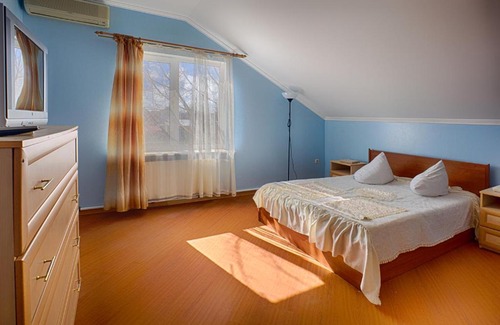 Anapa House | Oceanfront Guest House Otdykh u morya with Kitchen Access