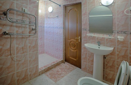 Anapa House | Oceanfront Guest House Otdykh u morya with Kitchen Access
