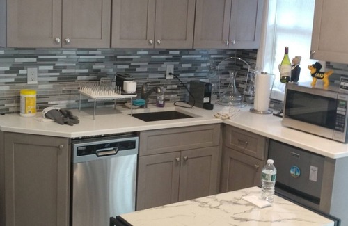 Hampton Bays House | Relaxing Guest House with Pool View and Family Amenities