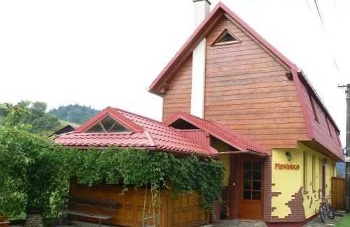 Lesnica House | Welcoming Guest House Pieninka with Hot Tub & Kitchen