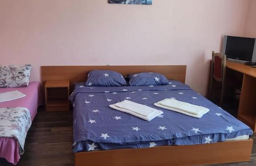 Shabla House | Relax at Guest House Plamena with Ocean View & Pool Access