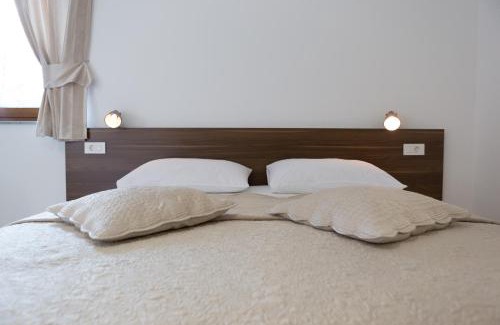 Mukinje House | Rated 10/10, Family-Friendly Guest House Plitvice Villa Verde