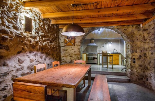 Karlovo House | Pet-Friendly Getaway at Guest House Podkovite - Rated 9/10
