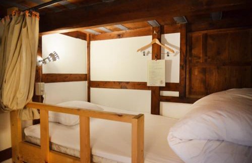 Kanazawa House | Guest House Pongyi: Rated 9.7, Dining & Kitchen Amenities