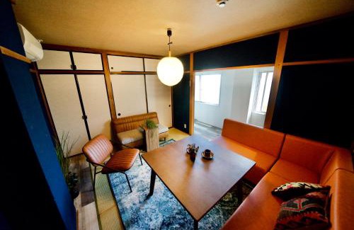 Nishi Ward Apartment | Discover Guest House Re-worth Joshin1: Family-Friendly Stay