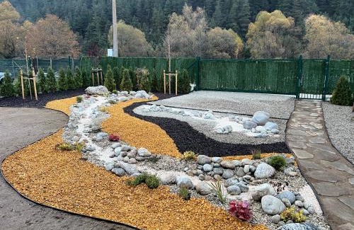 Govedartsi Villa | Top-Rated Guest House Recharge with Family-Friendly Amenities