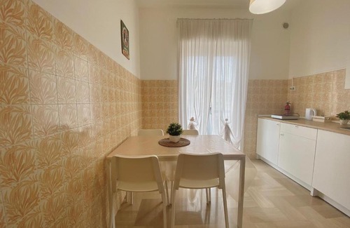 Modugno House | Pet-Friendly Game Apartment with Breakfast & Hot Tub Access