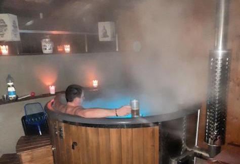 Linhartice House | Family-Friendly Guest House Sherpa with Hot Tub & Breakfast