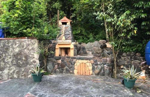 Gonio House | Top-Rated Guest House Sophie with Family & Pet-Friendly Perks