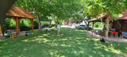 Mariapocs House | Top-Rated Guest House St. Mária with Family-Friendly Amenities