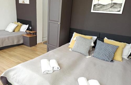 Pomorie House | Budget-Friendly Stay at Guest House Sunflowers - 9/10 Rated