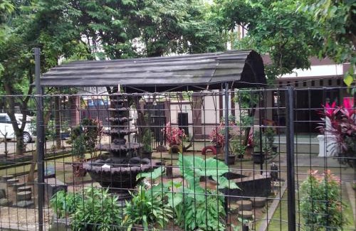 Bekasi House | Guest House Syariah GS Taman Keluarga