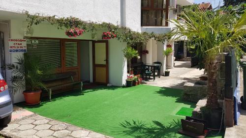 Primorsko House | Family-Friendly Retreat at Guest House Trakia Primorsko
