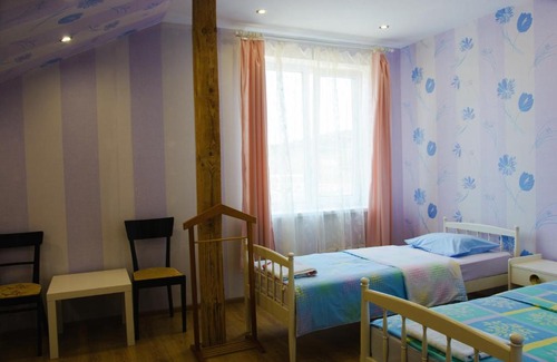 Sortavala House | Budget-Friendly Guest House u ozera na Vyborgskom with Kitchen