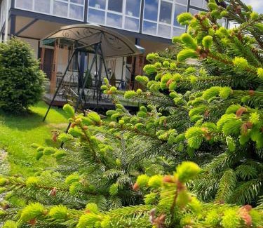 Skhidnytsya Hotel | Welcoming Guest House U Sester with Top-Rated Amenities