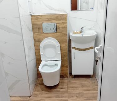 Kiten House | Pet-Friendly Guest House Urdoviza with Great Reviews