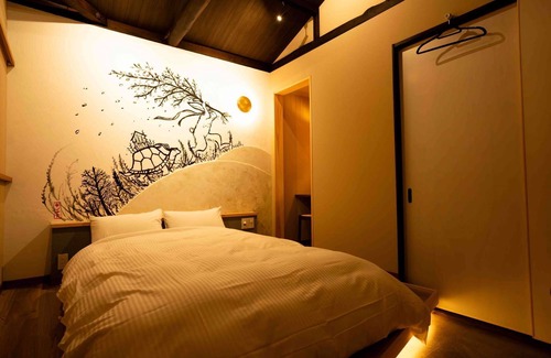 Omihachiman Apartment | Pet-Friendly Guest House USAGI to KAME with Open-Air Bath
