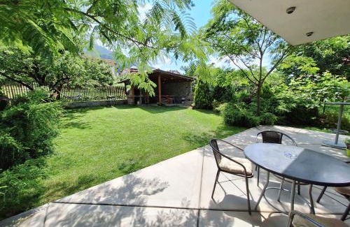 Sapareva Banya House | Discover Guest House Vessyta: Family-Friendly Oasis