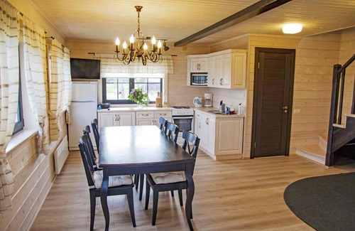 Velikogubskoe House | Discover Oceanfront Bliss at Guest House White Chocolate
