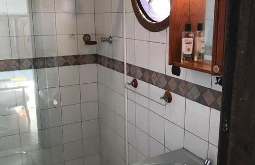 Gloria House | Guest House with Breathtaking Views and High Ratings