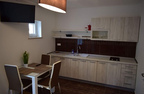 Catez ob Savi House | Top-Rated Guest House Zevnik with Spa & Family-Friendly Amenities