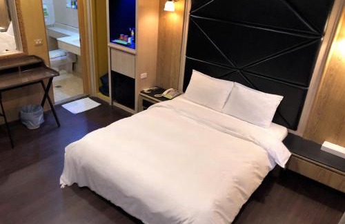 Zhubei Hotel | Budget-Friendly Stay at Guest Motel-Zhubei with Amenities