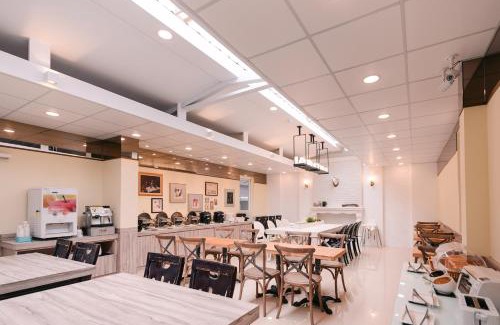 Zhubei Hotel | Budget-Friendly Stay at Guest Motel-Zhubei with Amenities